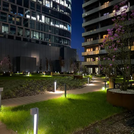 Appartamento Urban Global Skyline - 21st Floor No 19 - Air Condition - Free Garage