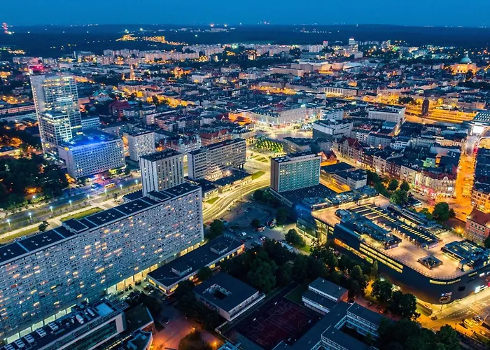 Urban Global Skyline, 21st Floor No 19, Free Garage, Self Check-in, No Deposit * Катовице